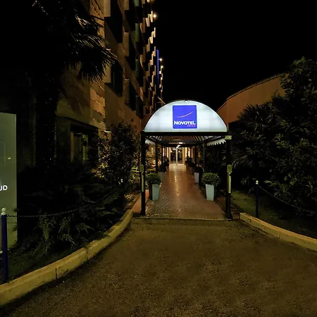 Hotel Novotel Sud 4*