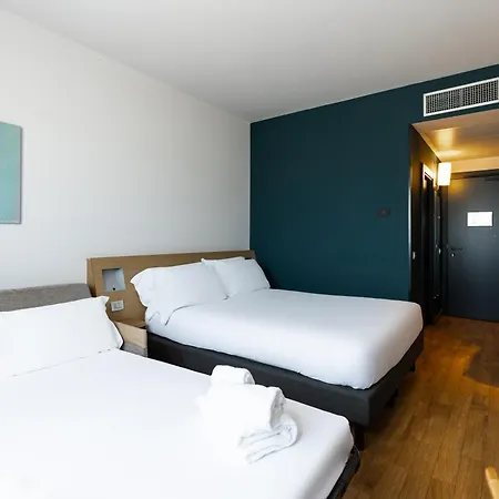 Novotel Sud 4*