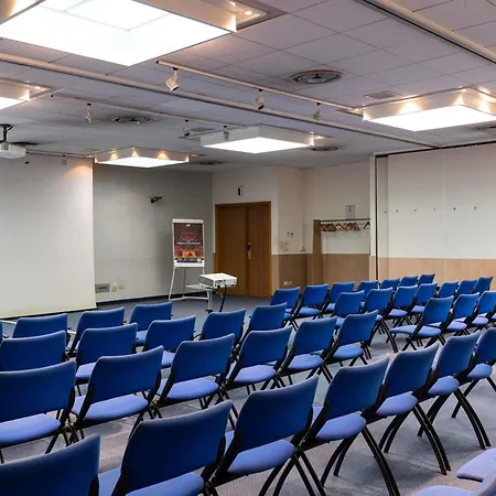 Novotel Sud מלון קאסרטה