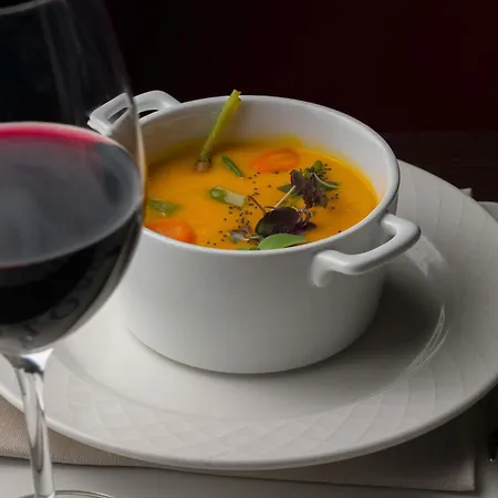 Novotel Sud מלון קאסרטה