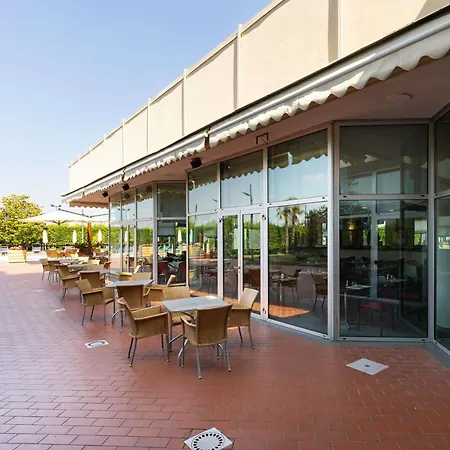 Novotel Sud מלון