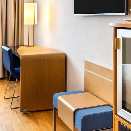 Novotel Sud 호텔 4*