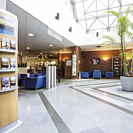 Novotel Sud מלון 4*