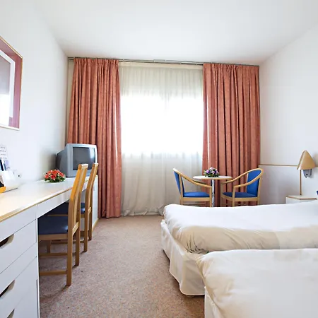 Novotel Sud 4*