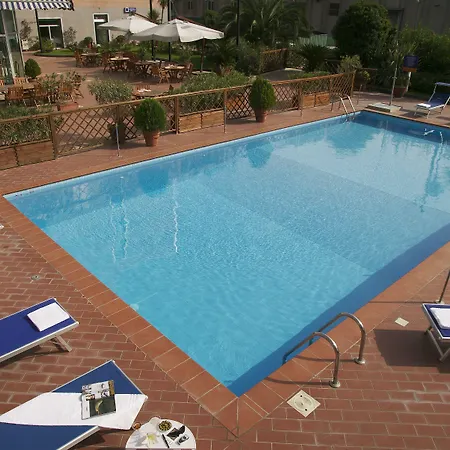 Novotel Sud מלון