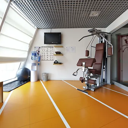 Novotel Sud מלון 4*