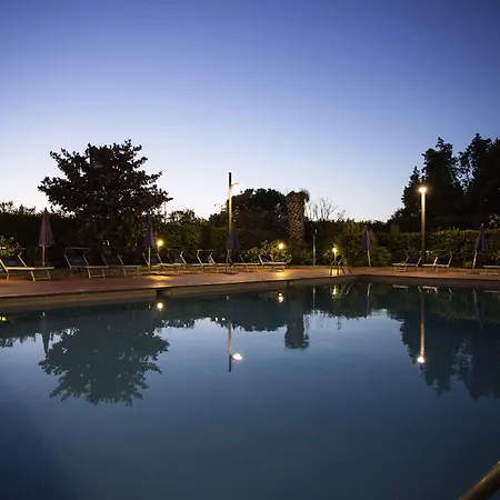 Novotel Sud 4* קאסרטה