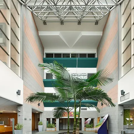 Novotel Sud 4* קאסרטה