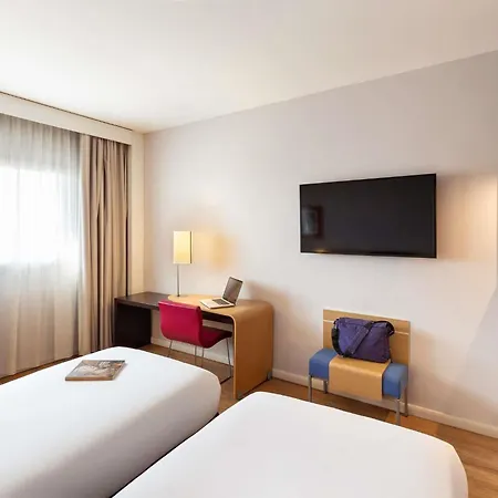 Novotel Sud Hotel 4*