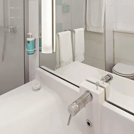 Hotell Novotel Sud Caserta