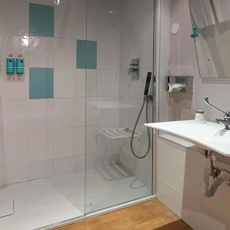 Novotel Sud Hotel 4*
