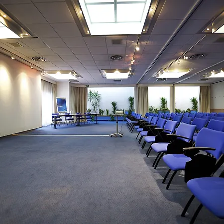 Novotel Sud Hotel 4*