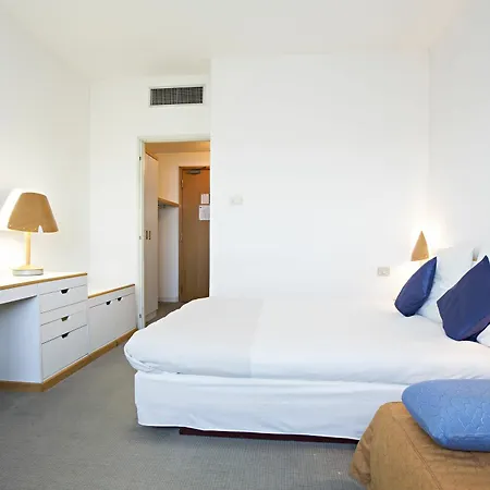 Novotel Sud Hotel 4*