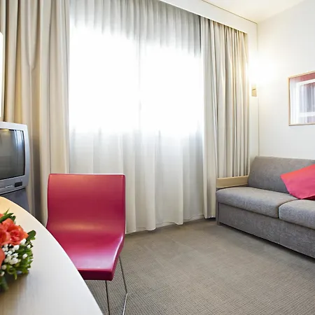 Hotel Novotel Sud 4*