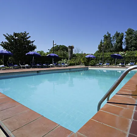 Novotel Sud 4*
